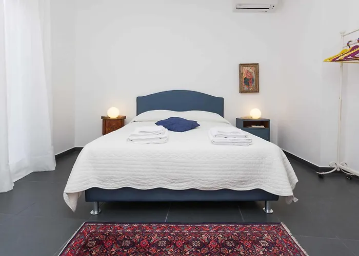 Guascone Apartments